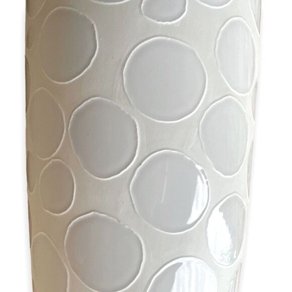 White Contrast High Gloss Circle Pattern on Matte Ceramic Tall Vase - Picture 12 of 15